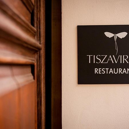 Tiszavirag Szeged Hotel Ngoại thất bức ảnh