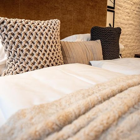 Tiszavirag Szeged Hotel Ngoại thất bức ảnh