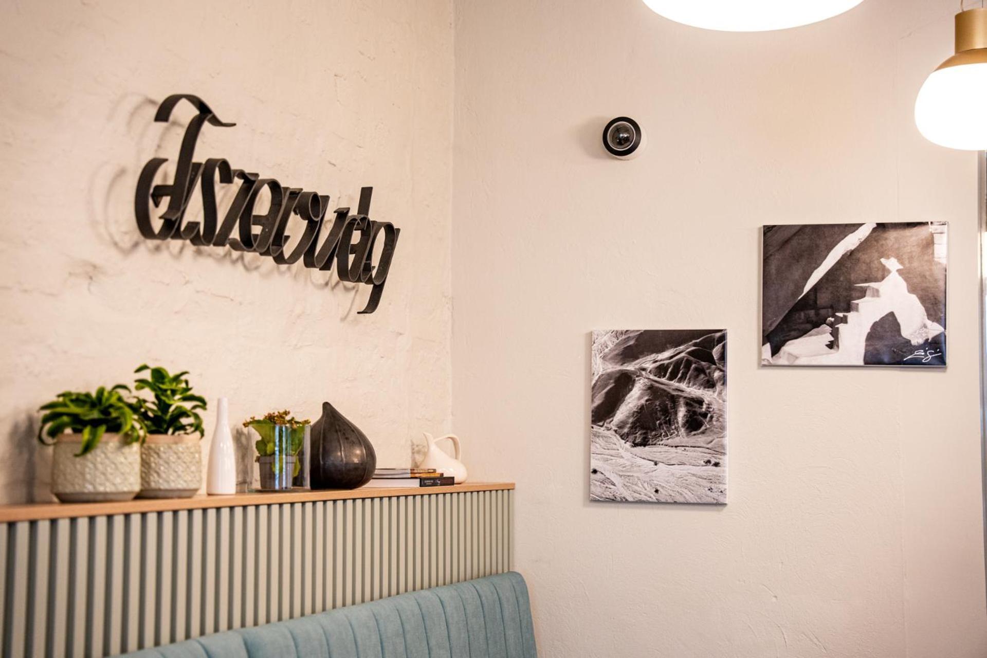 Tiszavirag Szeged Hotel Ngoại thất bức ảnh