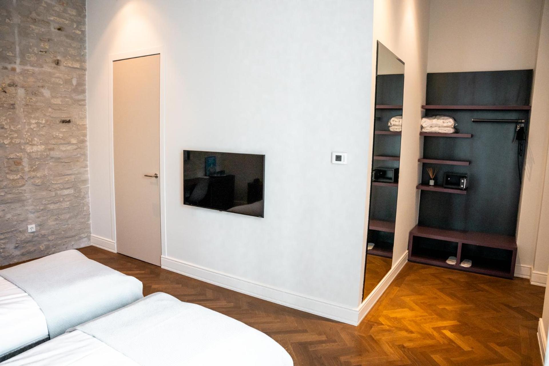 Tiszavirag Szeged Hotel Ngoại thất bức ảnh