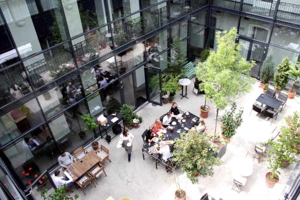 Tiszavirag Szeged Hotel Ngoại thất bức ảnh